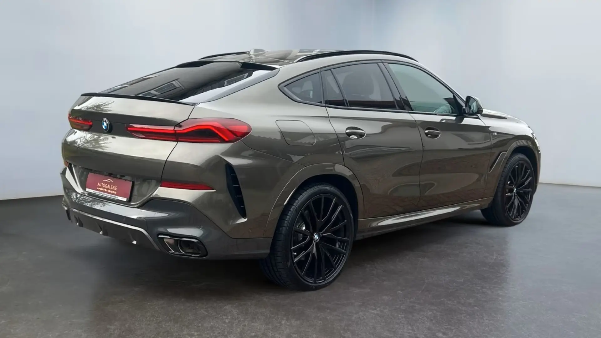 X6 40i xDrive M Sport Paket Pro AHK PANO STHZ