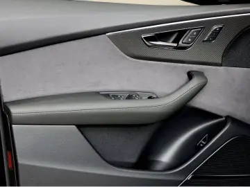 Audi RSQ8 quattro tiptronic AHK 23 ZOLL