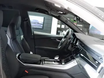 Audi RSQ8 quattro tiptronic AHK 23 ZOLL