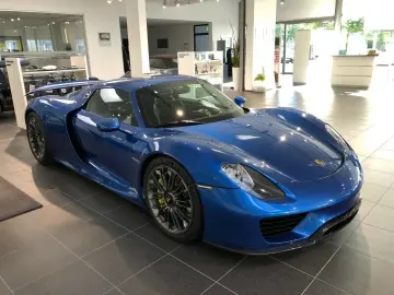 918 Spyder - 1 Hand