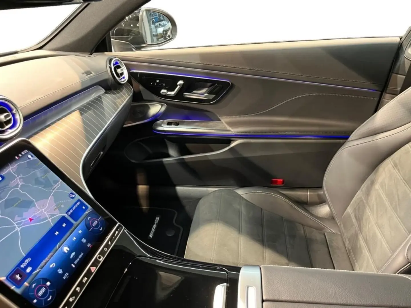 CLE 300 e AMG  MBUX Pano AHK DigitalLight ACC