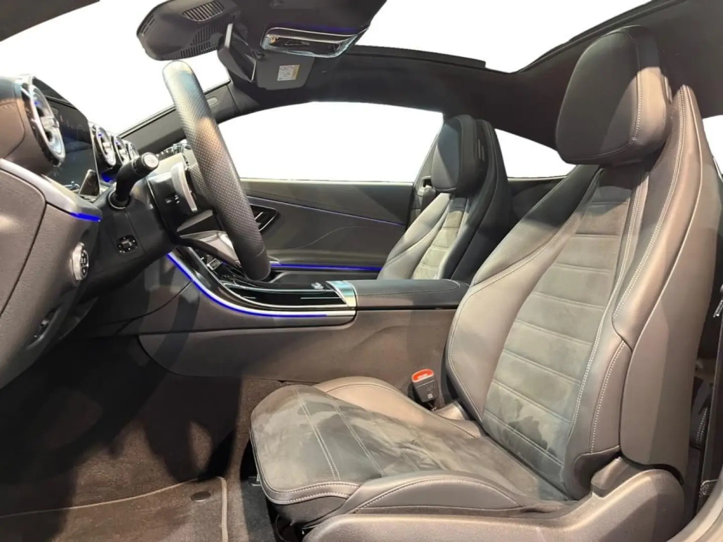 CLE 300 e AMG  MBUX Pano AHK DigitalLight ACC