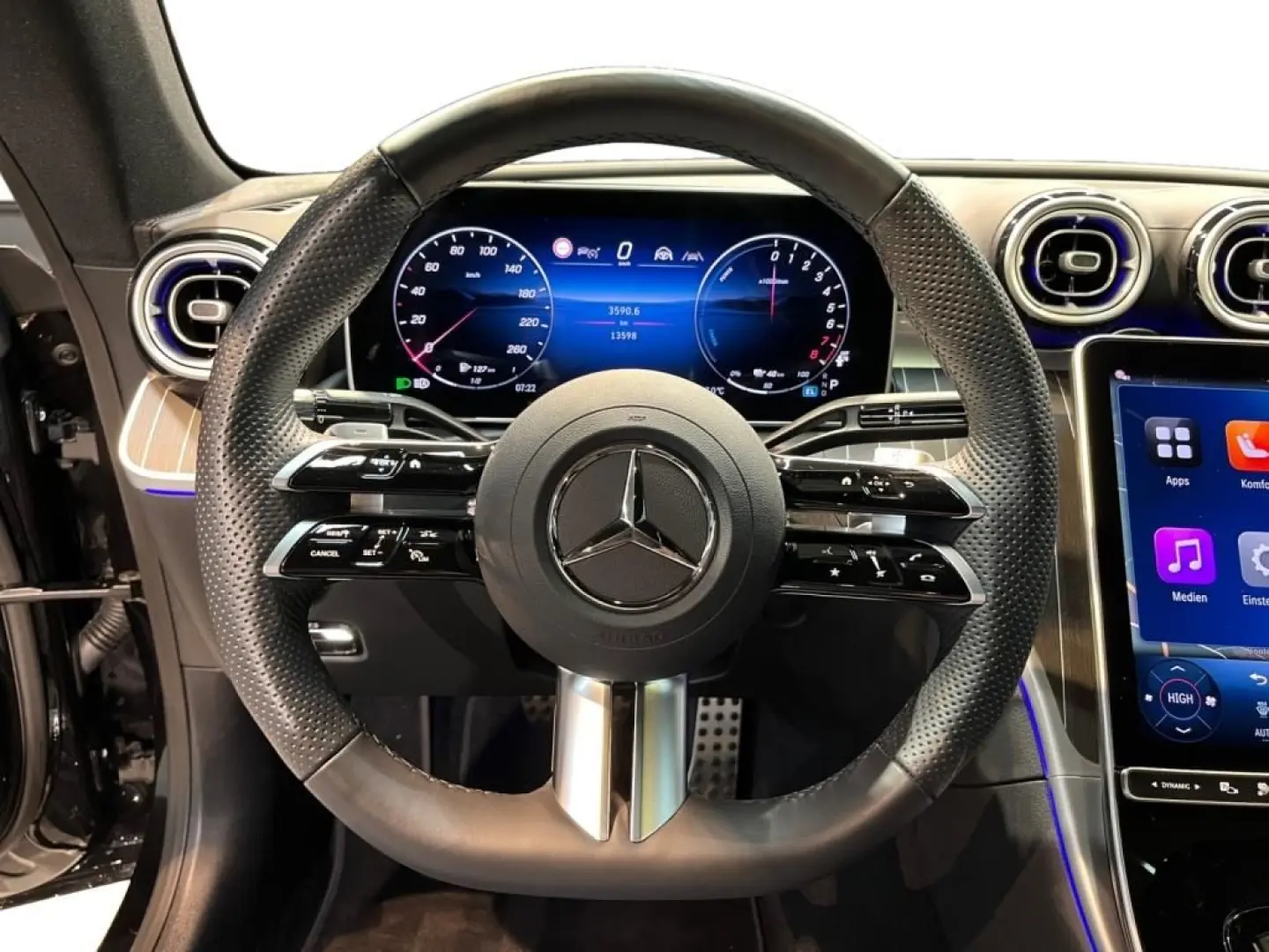 CLE 300 e AMG  MBUX Pano AHK DigitalLight ACC