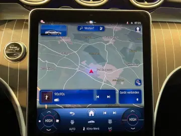 CLE 300 e AMG  MBUX Pano AHK DigitalLight ACC