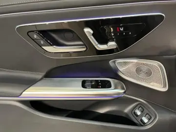 CLE 300 e AMG  MBUX Pano AHK DigitalLight ACC