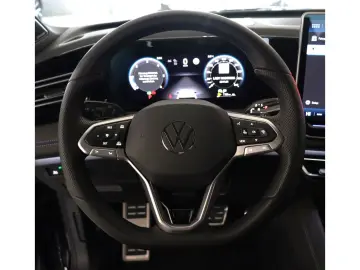 Tiguan 2.0 TDI DSG 4M R-Line   Harman Kardon