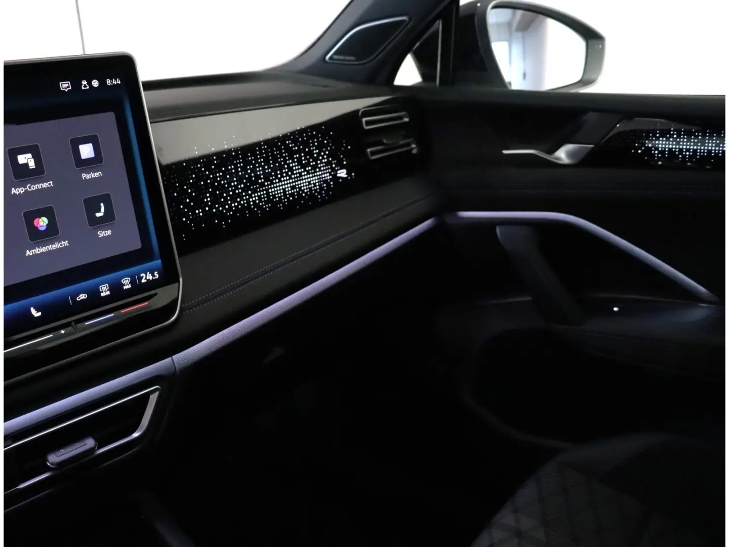 Tiguan 2.0 TDI DSG 4M R-Line   Harman Kardon