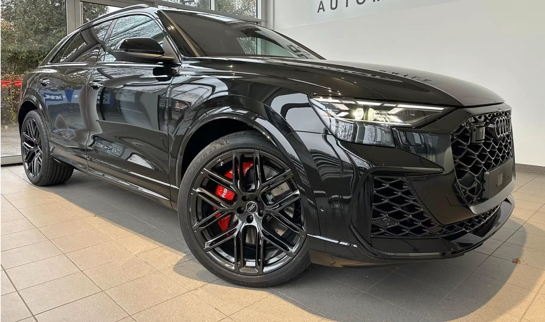 Audi RSQ8 TFSI Facelift sw-sw Park  HUD