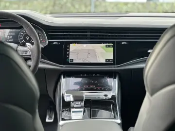 Audi RSQ8 Performanță RS Q8 Head Up