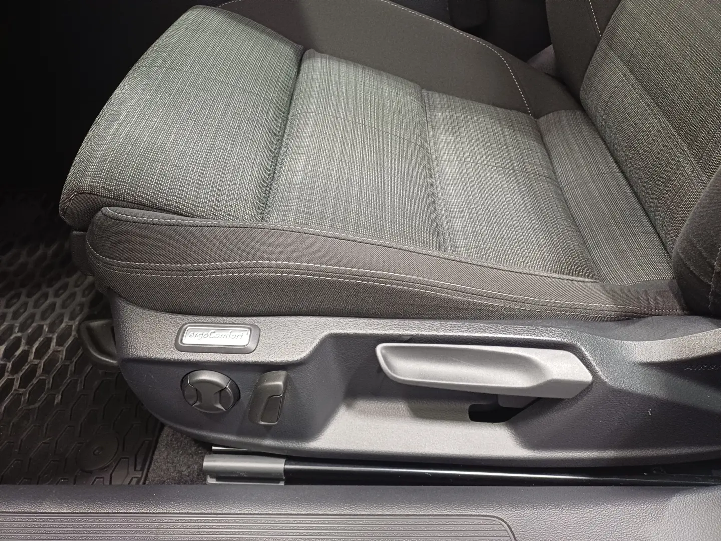 VW Passat Variant Comfortline 2.0 TDI