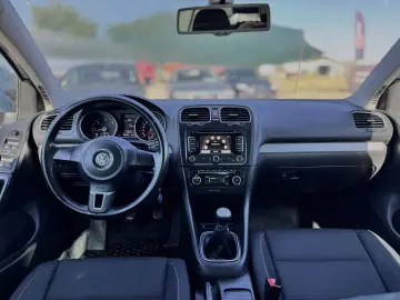 Volkswagen Golf – 2010