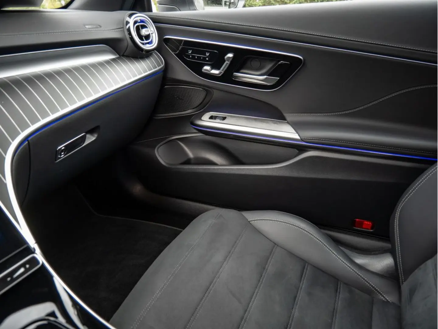 CLE 200 Cabrio AMG Sport Advanced  4MATIC Standh