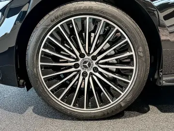 CLE 300 e AMGLiPr DigiL Pano AHK Distro Burmeste