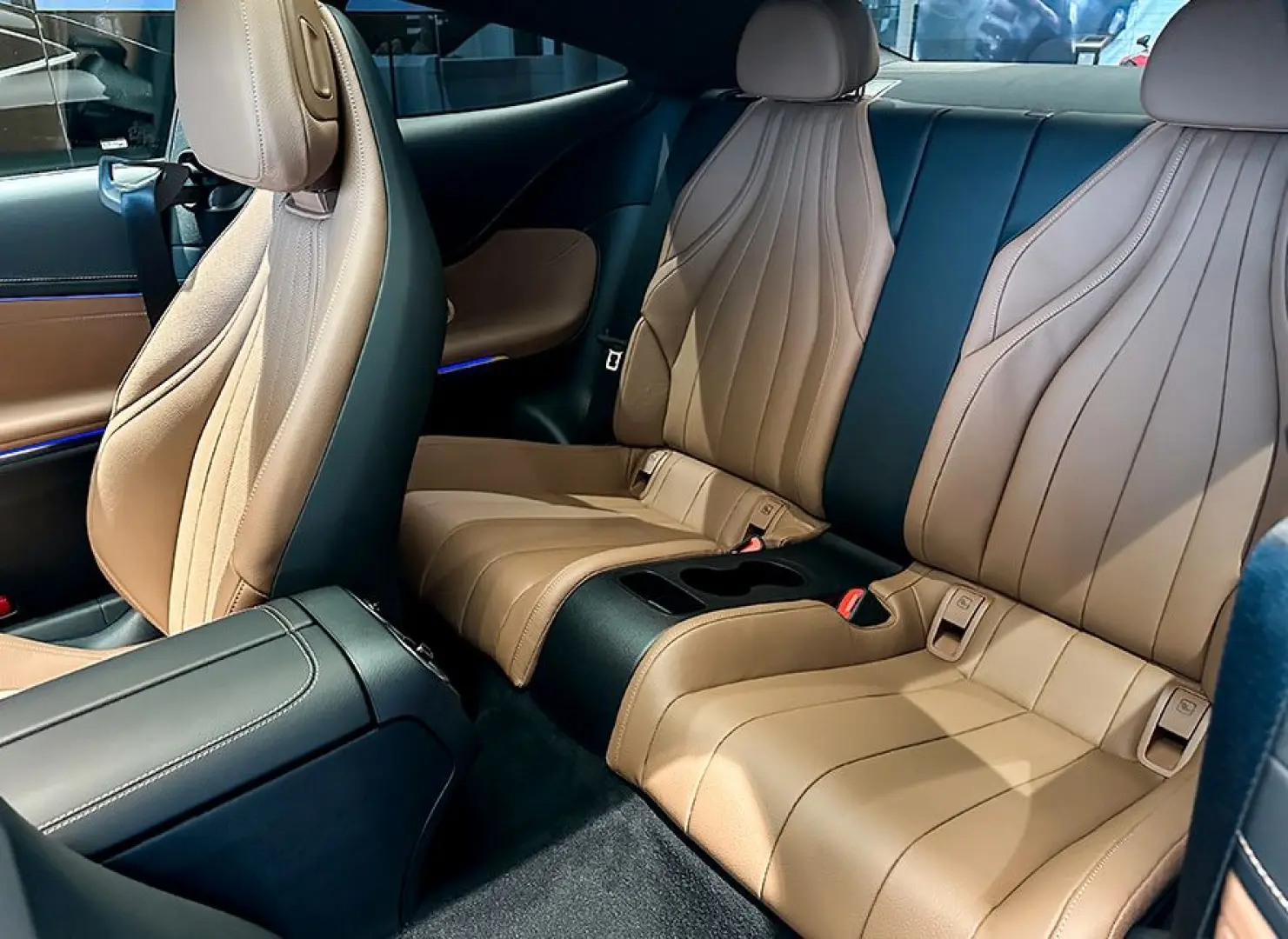 CLE 300 e AMGLiPr DigiL Pano AHK Distro Burmeste