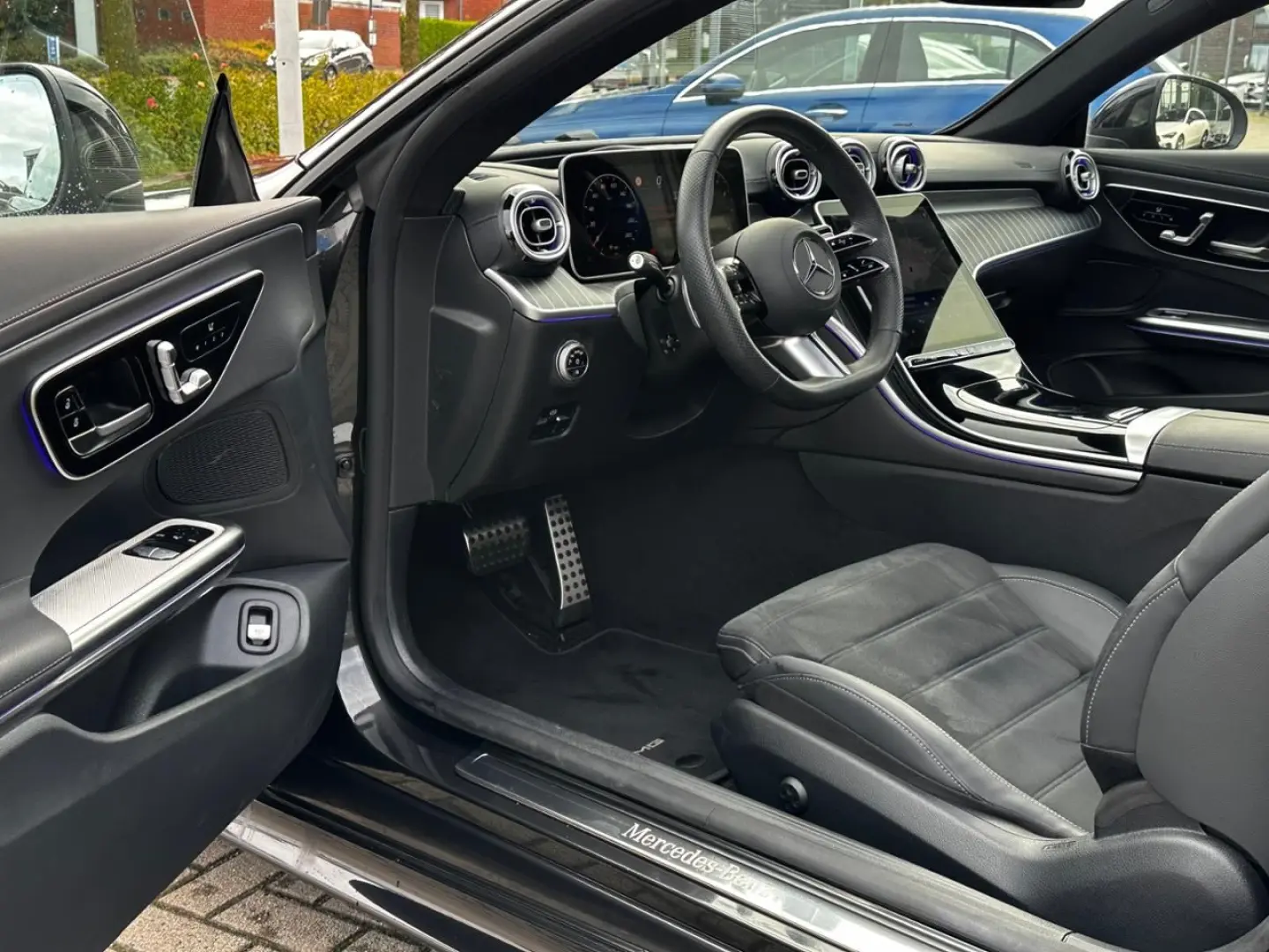 CLE 300 4M Coupé AMG Night Pano HUD 20 Zoll