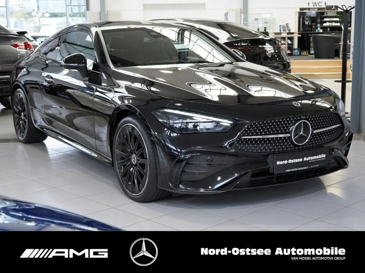 CLE 200 AMG 4M COUPE NIGHT PANO DISTRO 360 HUD