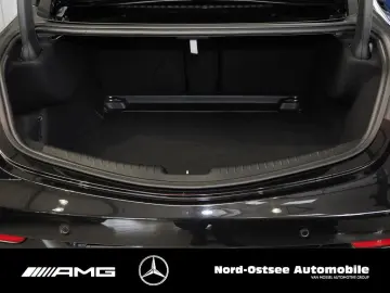 CLE 200 AMG 4M COUPE NIGHT PANO DISTRO 360 HUD