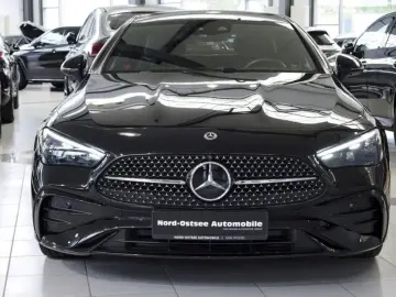 CLE 200 AMG 4M COUPE NIGHT PANO DISTRO 360 HUD