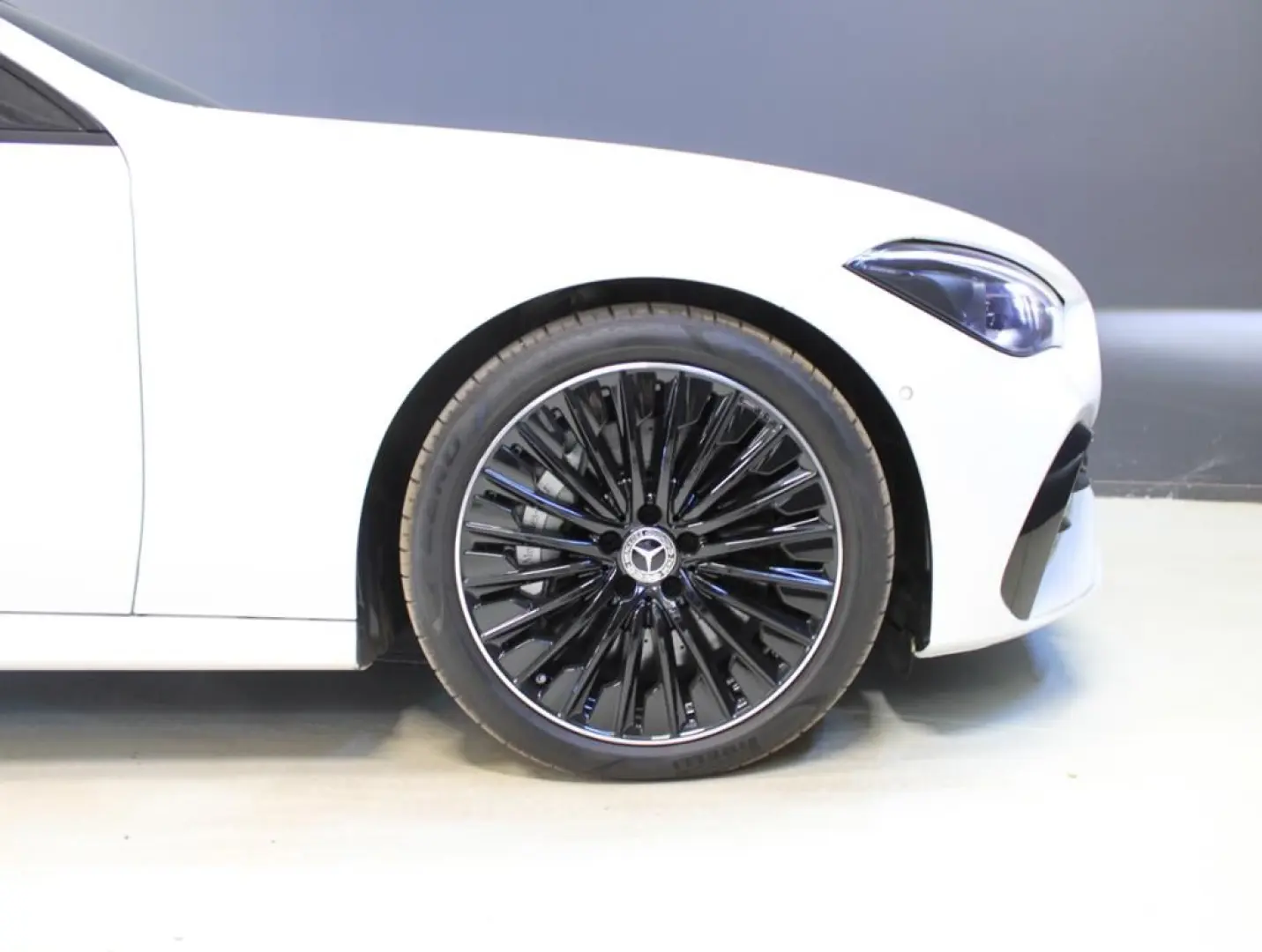 CLE 450 4M CP  AMG Night Pano Digital AHK Distro