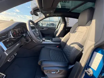 Audi RSQ8 performanță 4.0 TFSI quattro