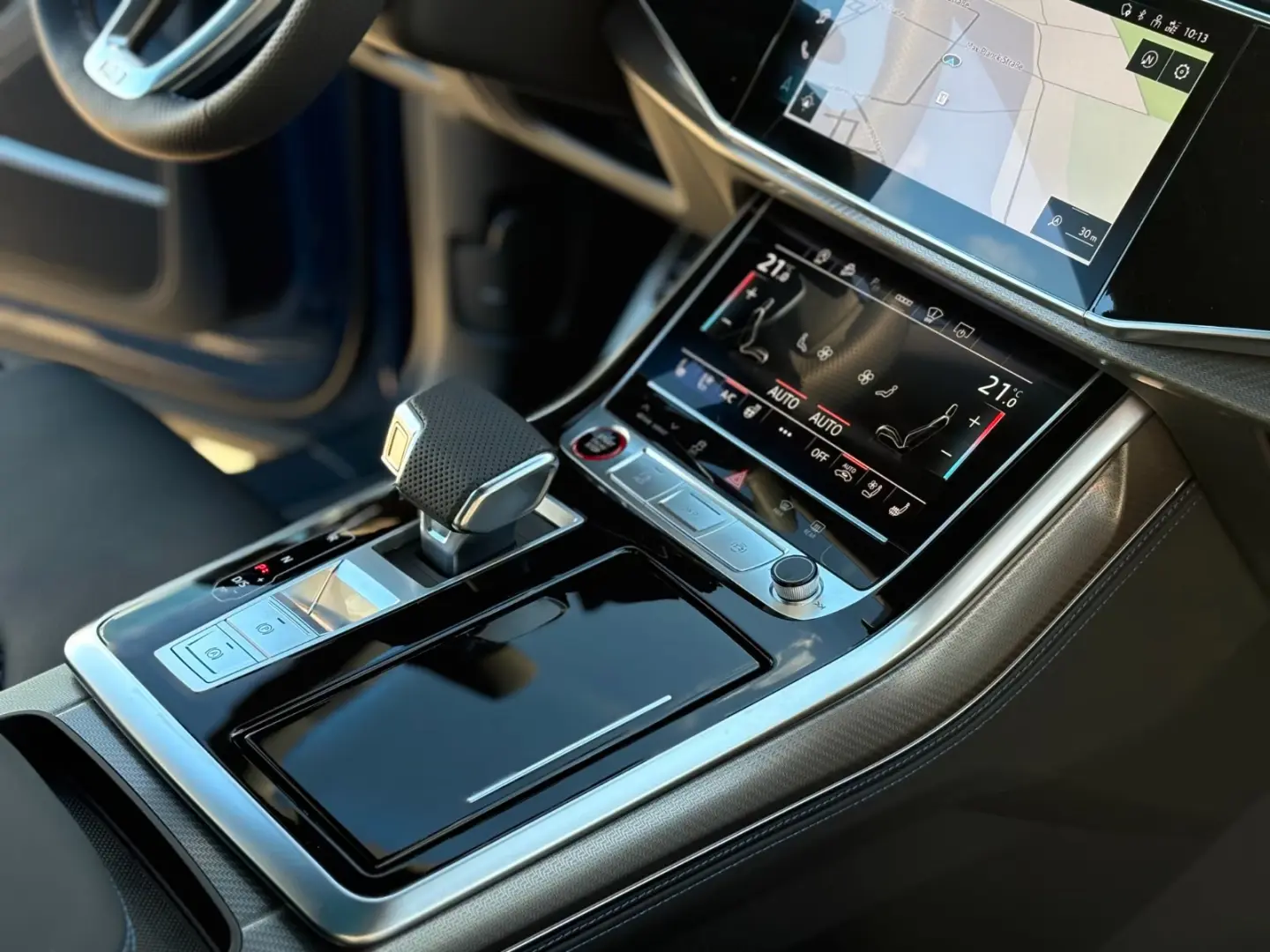 Audi RSQ8 performanță 4.0 TFSI quattro