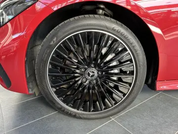 CLE 300 e mit EQ Hybrid Technologie Pano Night