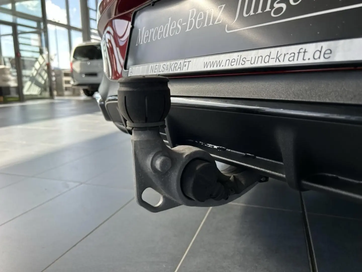 CLE 300 e mit EQ Hybrid Technologie Pano Night