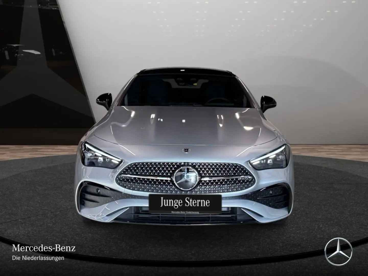 CLE 300 e Cp. AMG Prem  Night Pano HUD 19  360