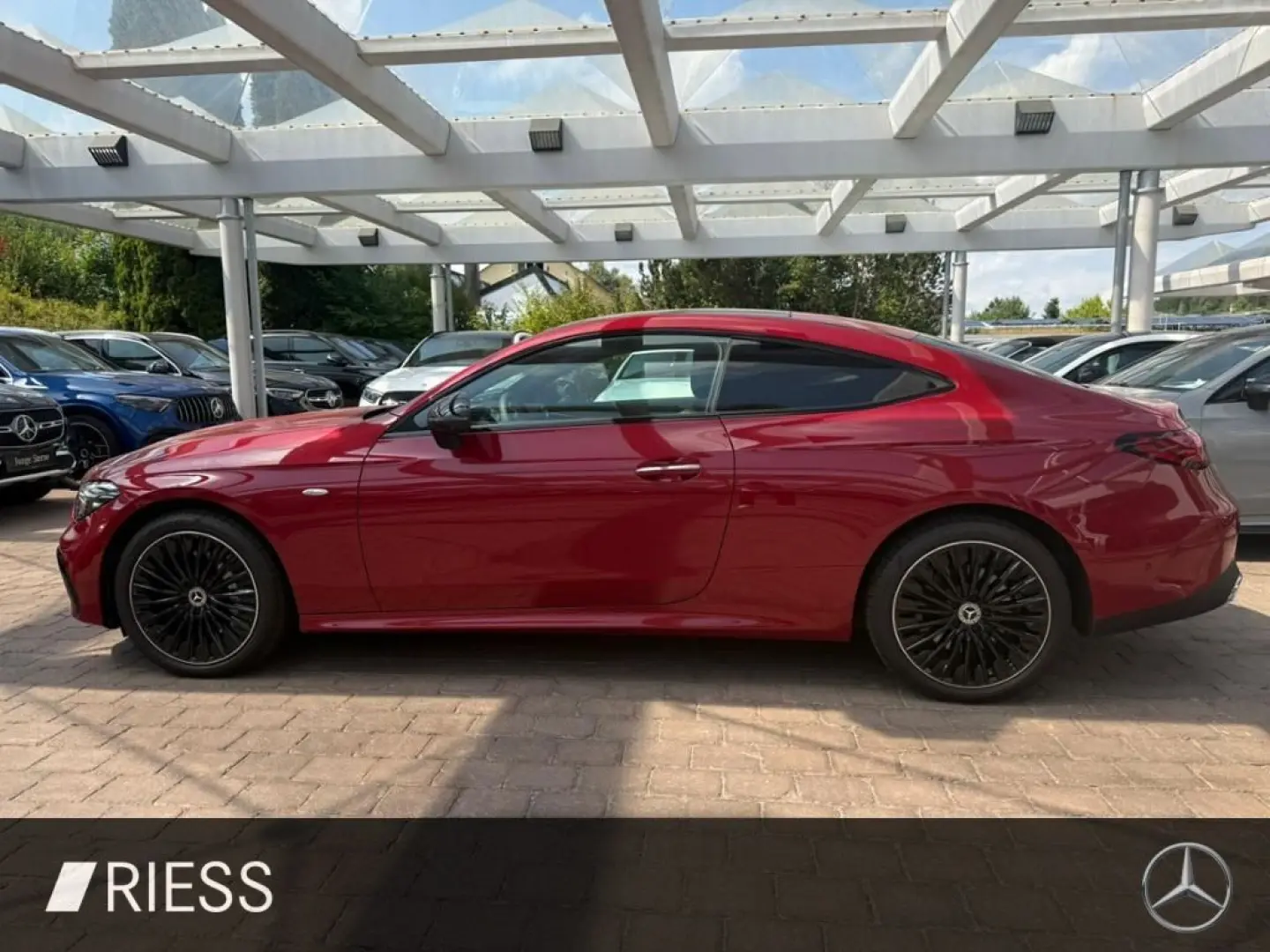 CLE 300 e Cp AMG Sport Night Distr AHK Pano Burm