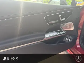 CLE 300 e Cp AMG Sport Night Distr AHK Pano Burm