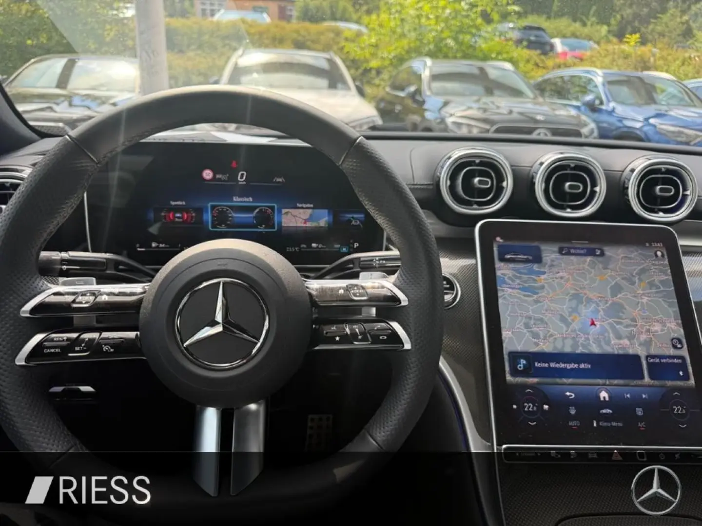 CLE 300 e Cp AMG Sport Night Distr AHK Pano Burm