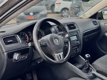 Volkswagen Jetta – 2011