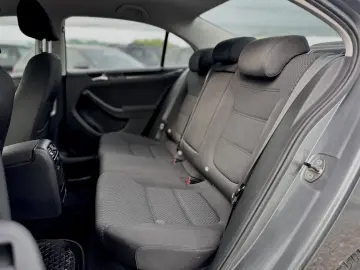 Volkswagen Jetta – 2011