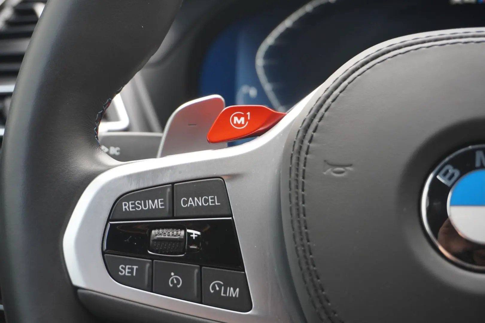 X4 M M Competition INDIVIDUAL Head-Up Kamera Har