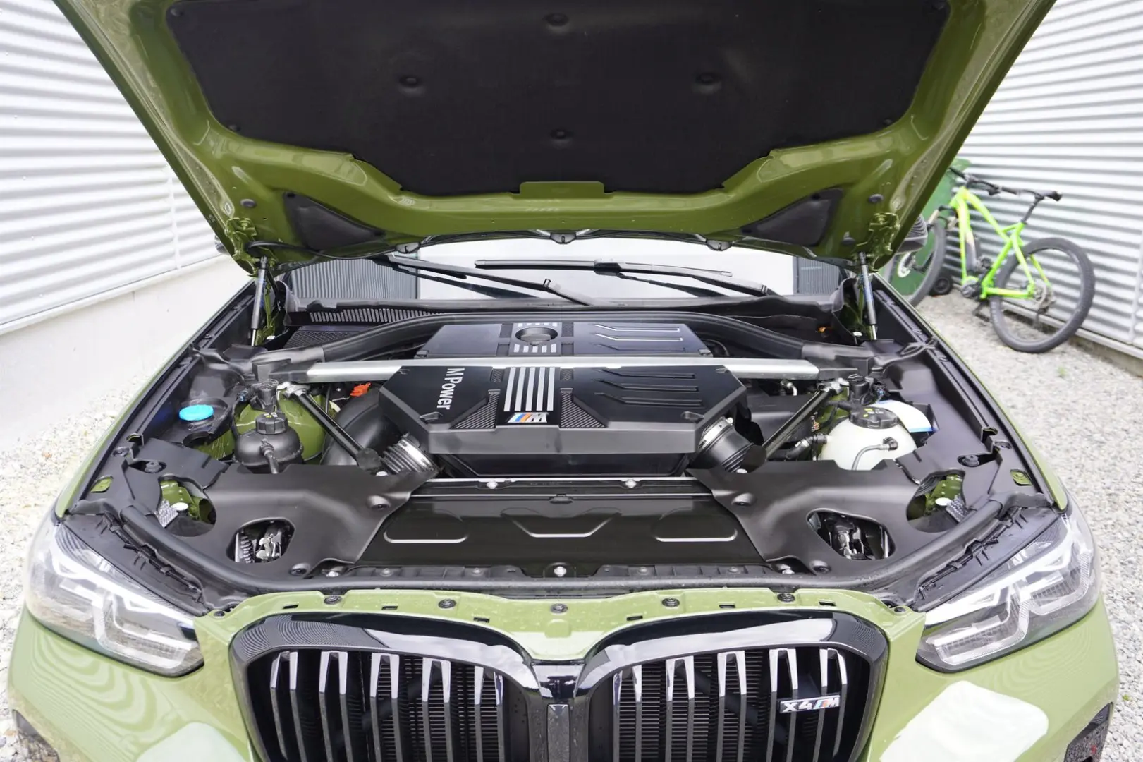 X4 M M Competition INDIVIDUAL Head-Up Kamera Har