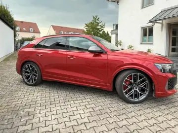 Audi RSQ8 performanță PR25 Pano HuD Matrix