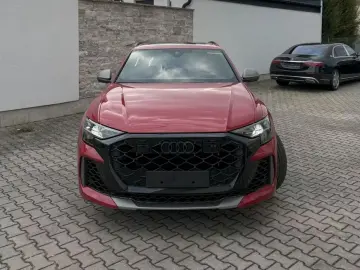 Audi RSQ8 performanță PR25 Pano HuD Matrix