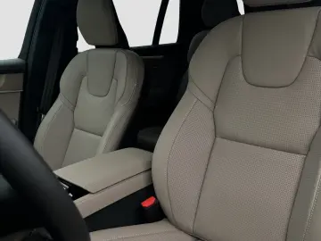 XC90 T8 Ultra Bright Facelift   Panoramadach