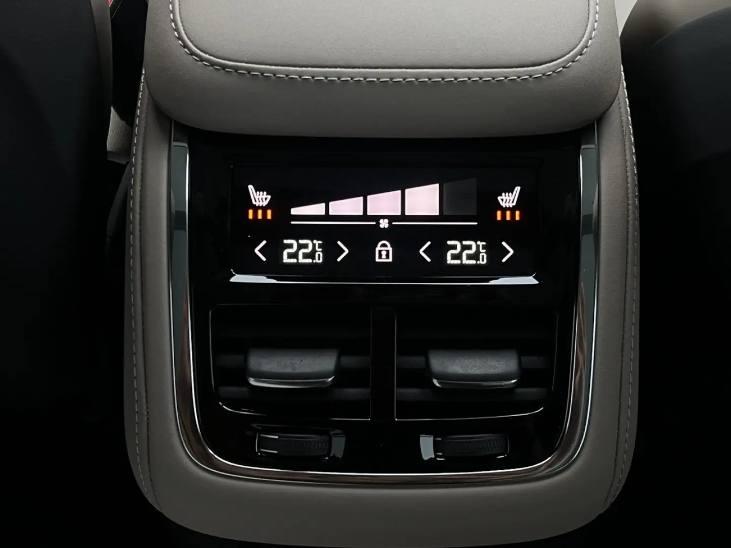 XC90 T8 Ultra Bright Facelift   Panoramadach