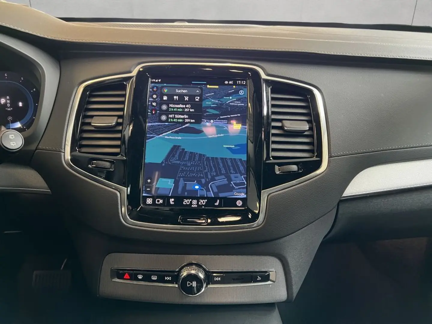 XC90 B5 AWD 7S Ultimate-Dark Glasd 360  HeadUpDi