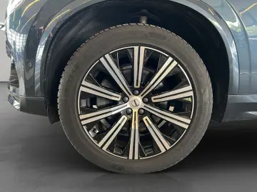 XC90 B5 AWD 7S Ultimate-Dark Glasd 360  HeadUpDi