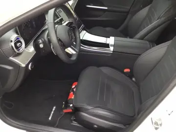 Mercedes-Benz C 300 Mercedes-Benz C 300 AMG