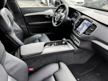 XC90 Core AWD 7-Sitzer StandHZG Digitales Cockpi