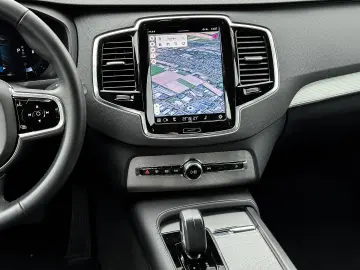XC90 Core AWD 7-Sitzer StandHZG Digitales Cockpi