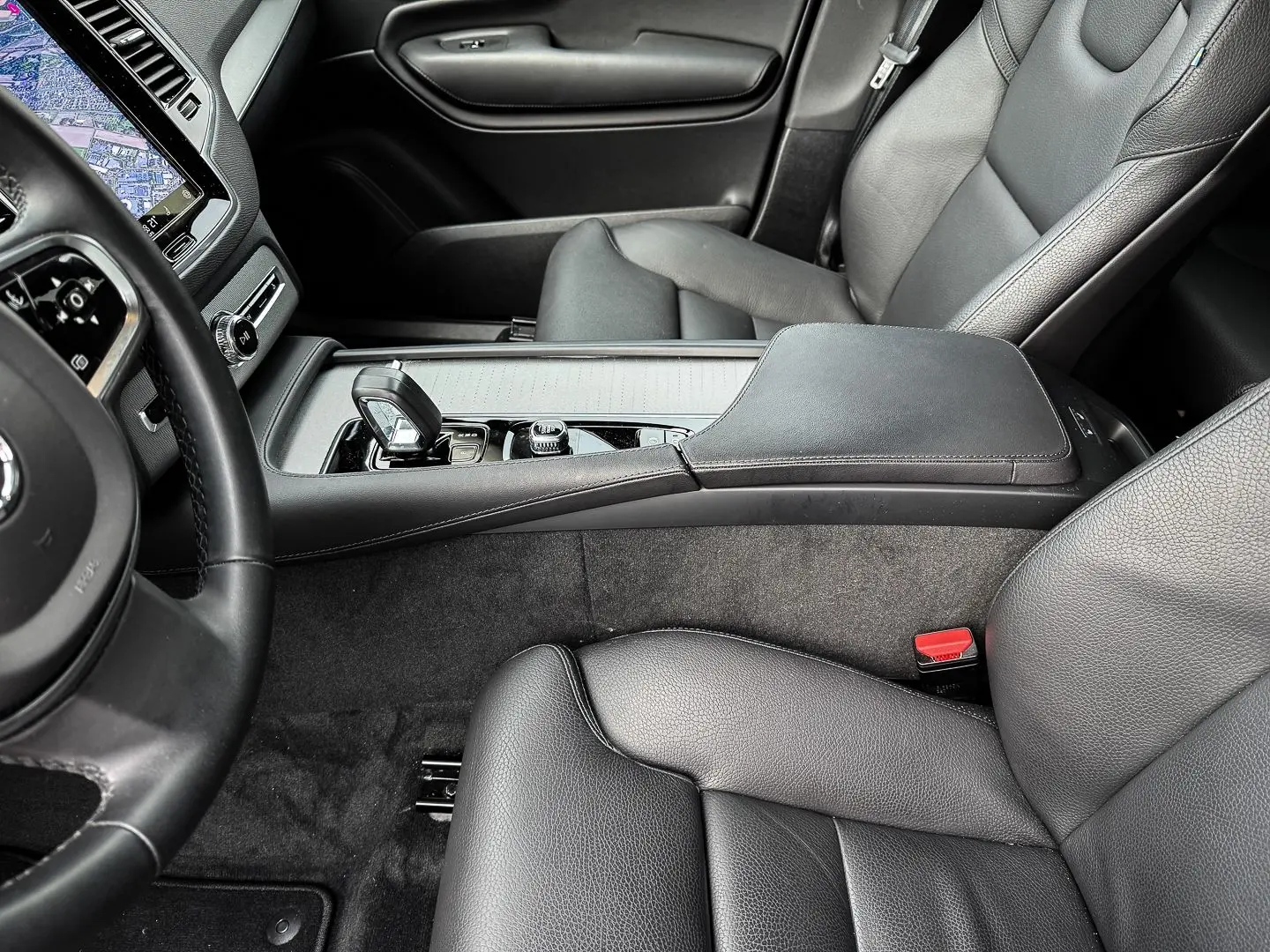 XC90 Core AWD 7-Sitzer StandHZG Digitales Cockpi