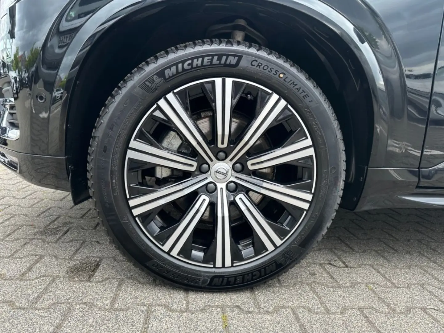 XC90 B5 D AWD Plus Bright 360  Pano AHK Standhei