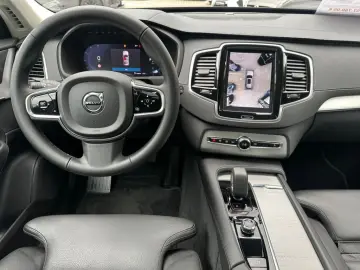 XC90 B5 D AWD Plus Bright 360  Pano AHK Standhei