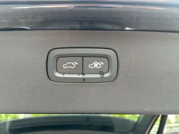 XC90 B5 D AWD Plus Bright 360  Pano AHK Standhei