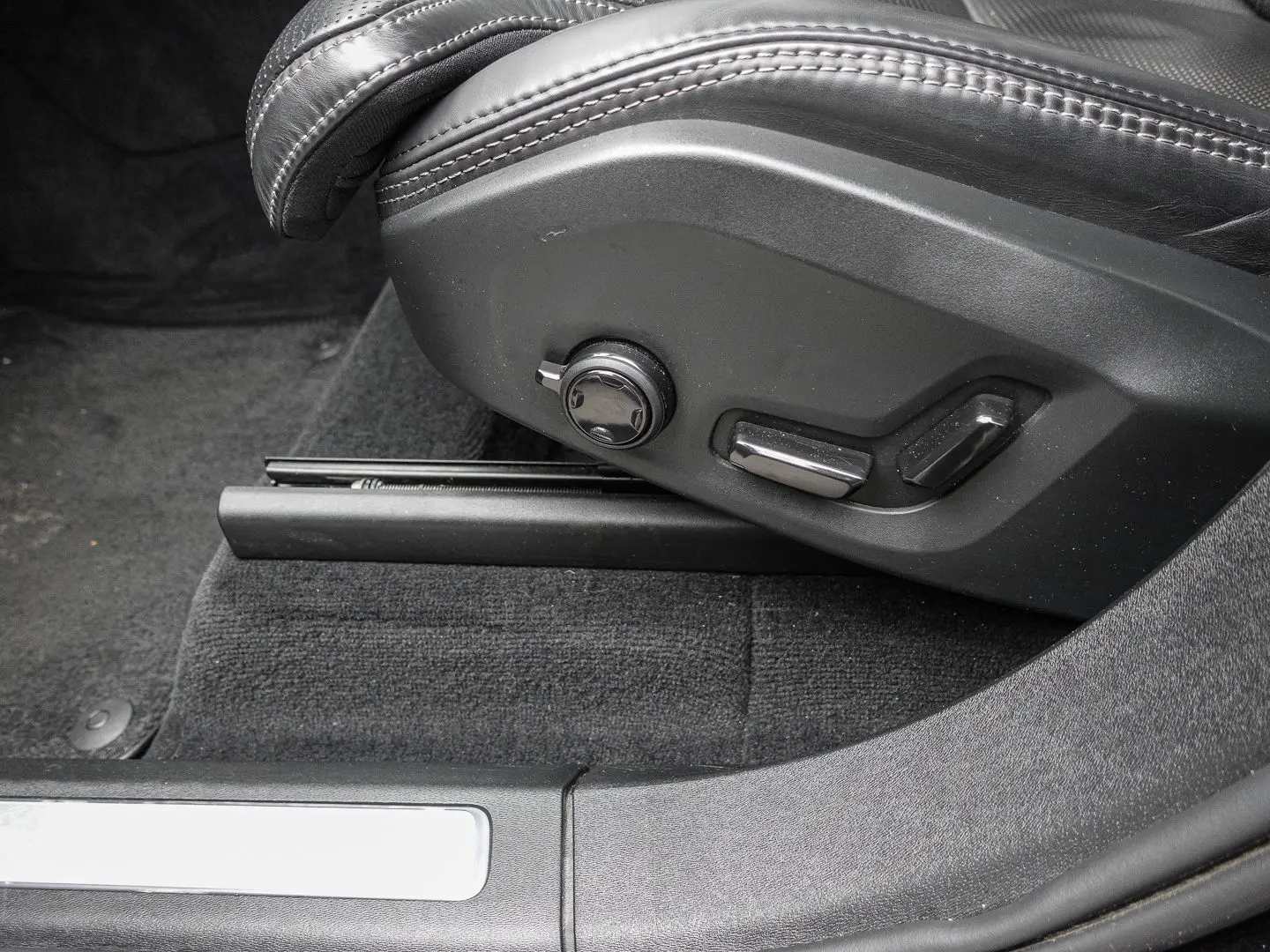 XC90 Plus Bright B5 AWD 7-Sitzer StandHZG El. Pa