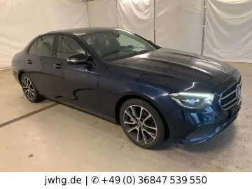 E 300 Nav  Widescreen Airm Distronic DAB Kamera